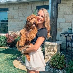 Meet your Posher, Lexie
